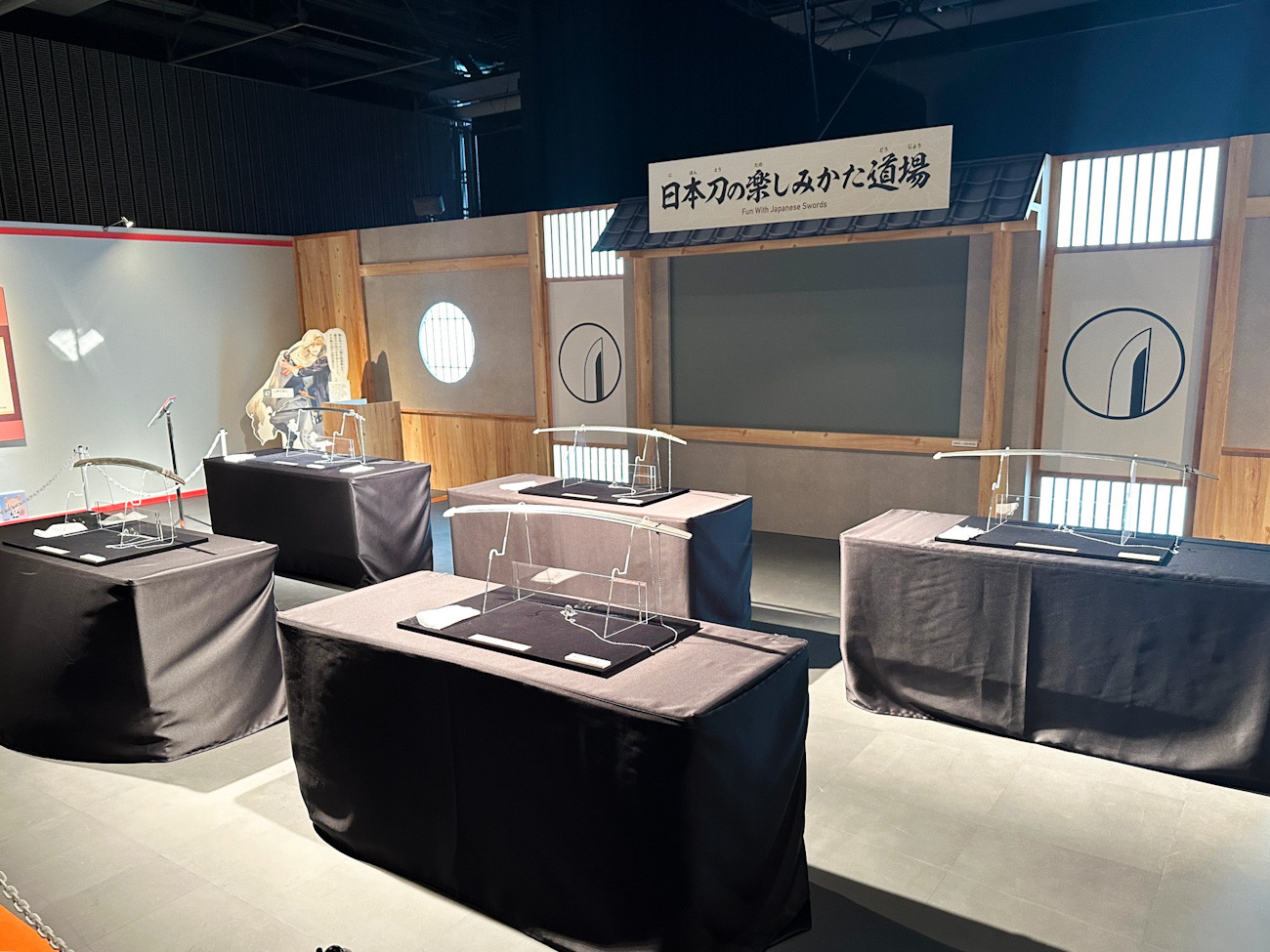 日本科学未来館「刀剣乱舞で学ぶ 日本刀と未来展 ‐刀剣男士のひみつ‐」会場