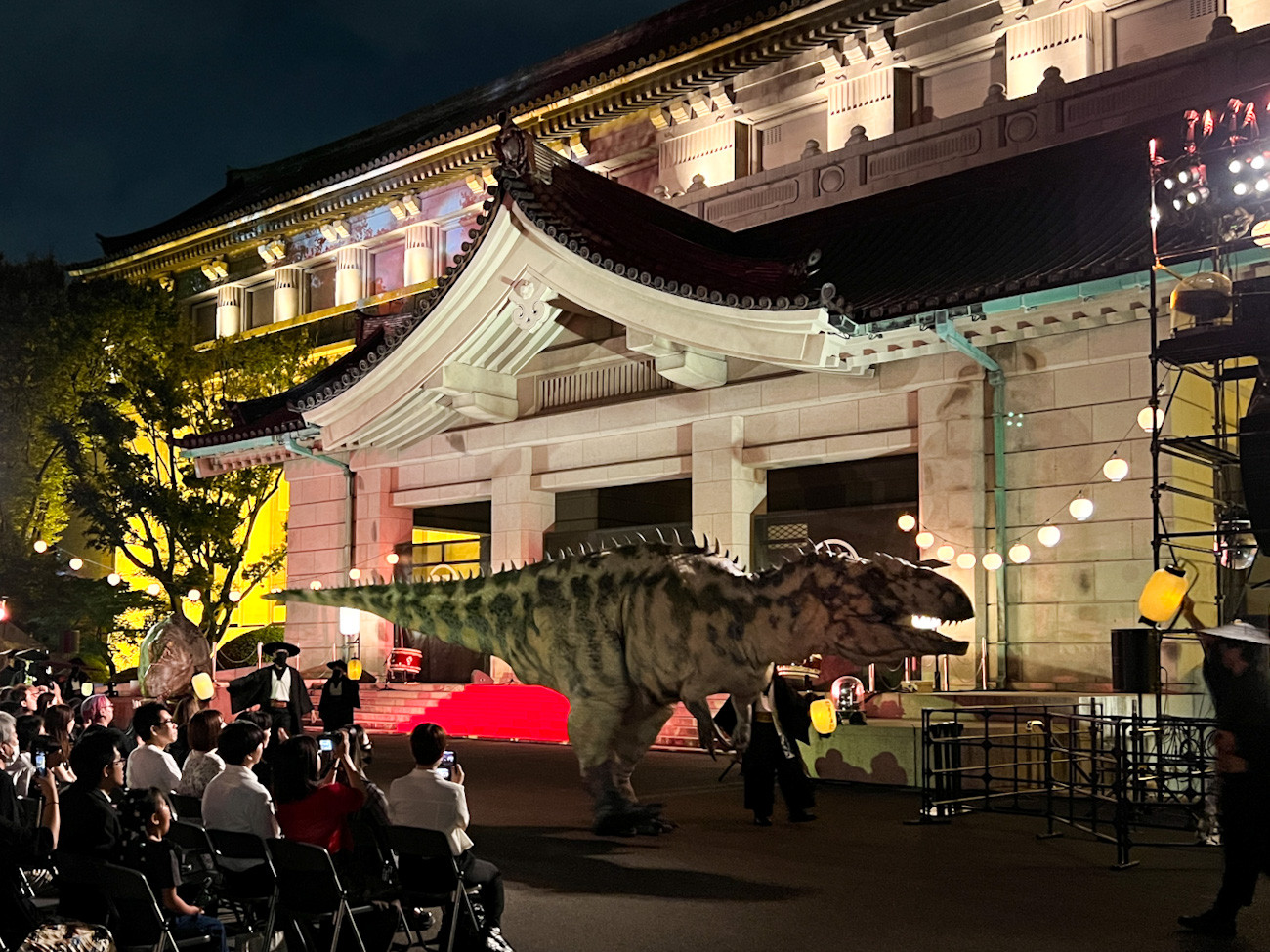 「DINO-A-LIVE 恐竜大夜行 in 東京国立博物館」会場