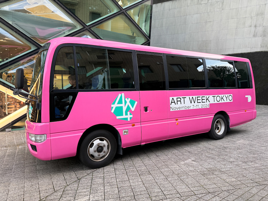 アートウィーク東京　AWT BUS